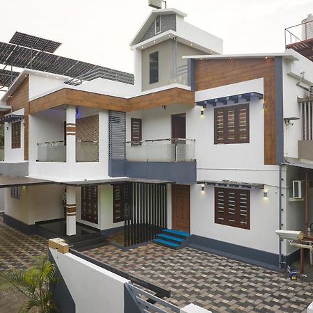 Venice Rosedale Alappuzha Екстериор снимка