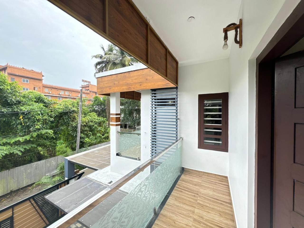 Venice Rosedale Alappuzha Екстериор снимка