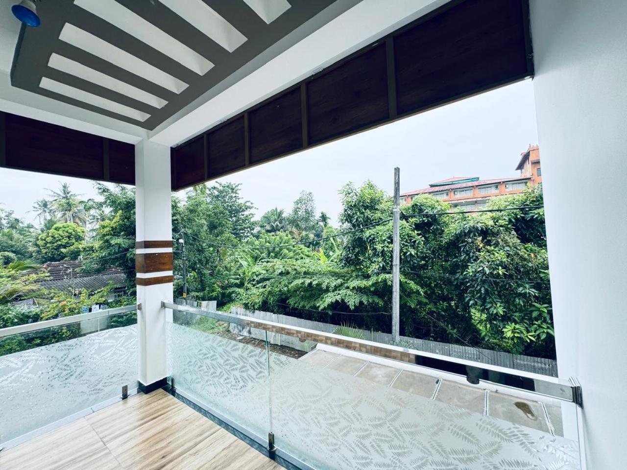 Venice Rosedale Alappuzha Екстериор снимка