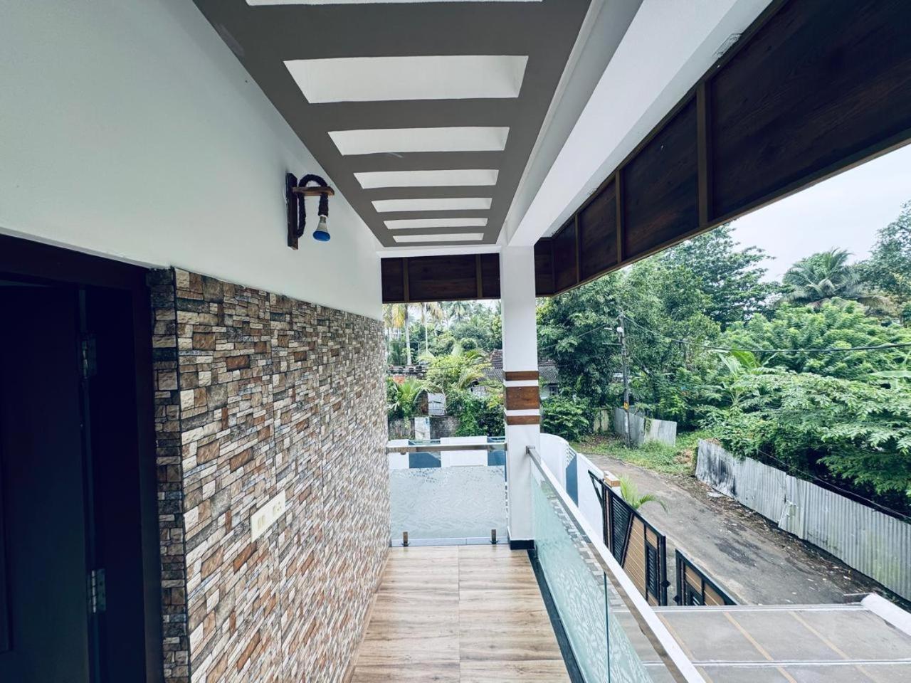 Venice Rosedale Alappuzha Екстериор снимка